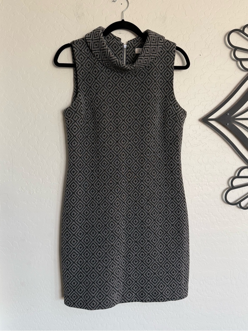 THML Geometric Diamond Mock Neck Shift Dress